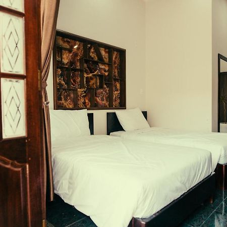 House Of Ly Apartment Hue Bagian luar foto